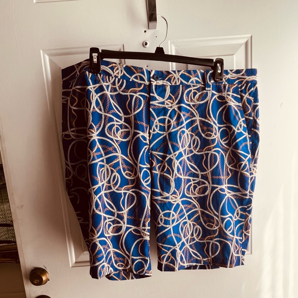 Never worn!  Hreski men’s golf shorts size 44 waist 45” length 23”